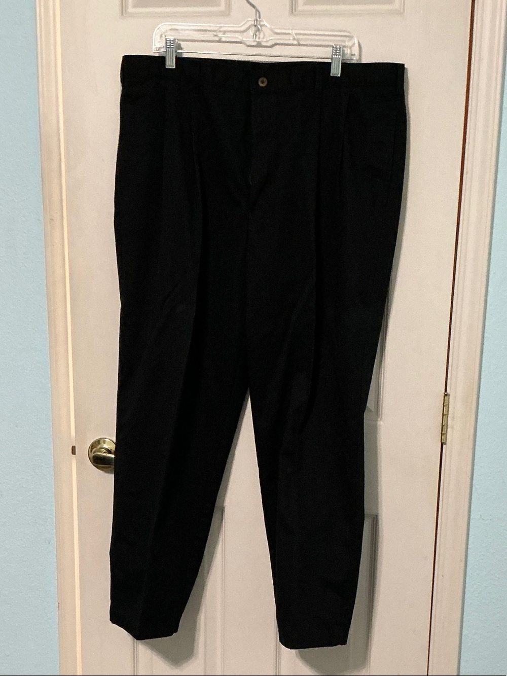 Farah Black Mens Pleated Dress Trousers